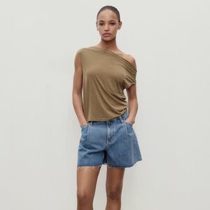 Mango denim shorts - 100% cotton - size 6 - frayed hem and pleat